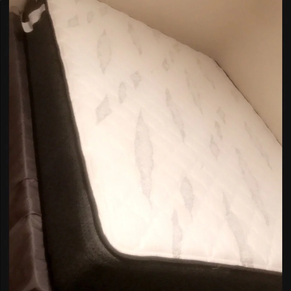 New Queen size mattress